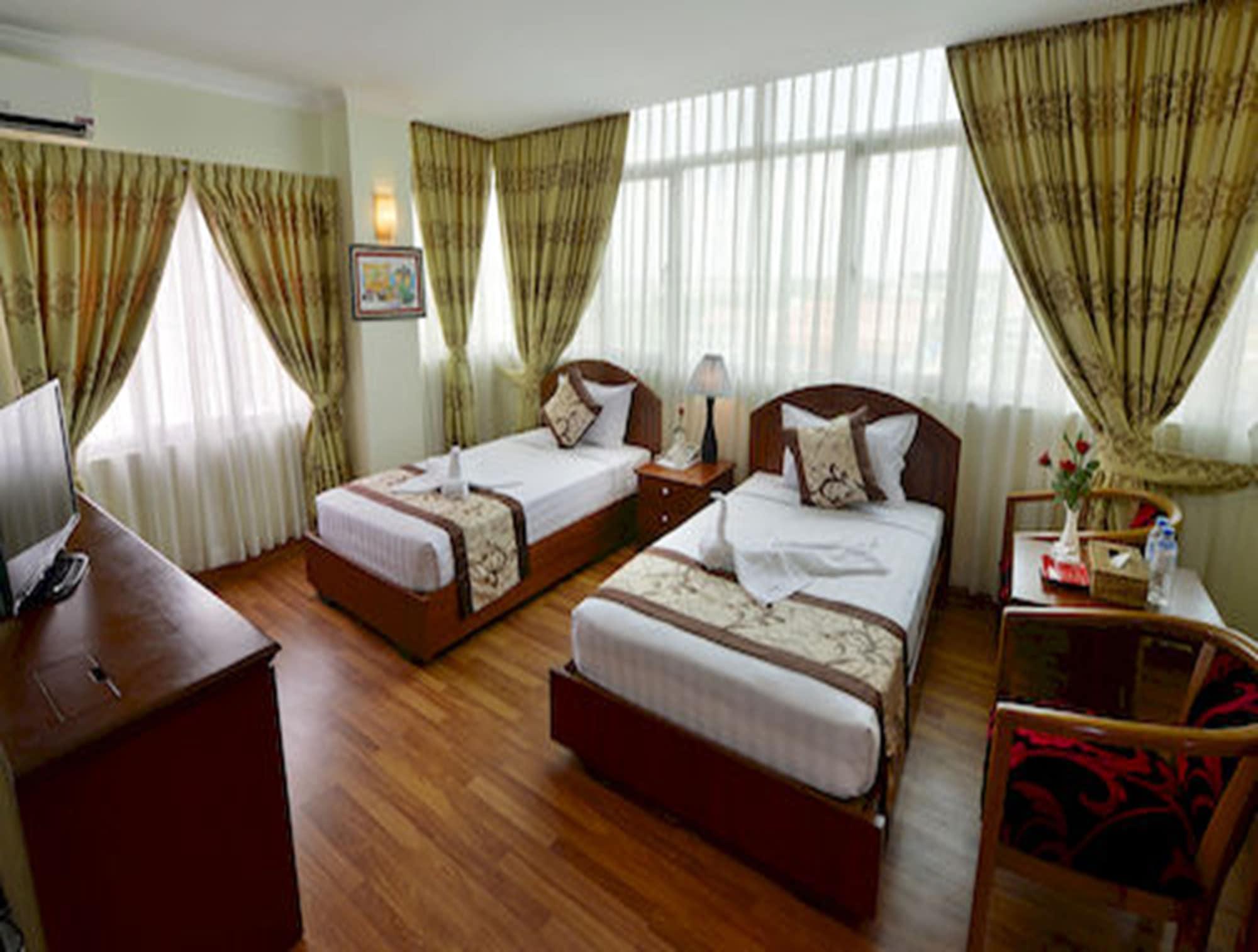 Millennium Hotel Rangoon Buitenkant foto
